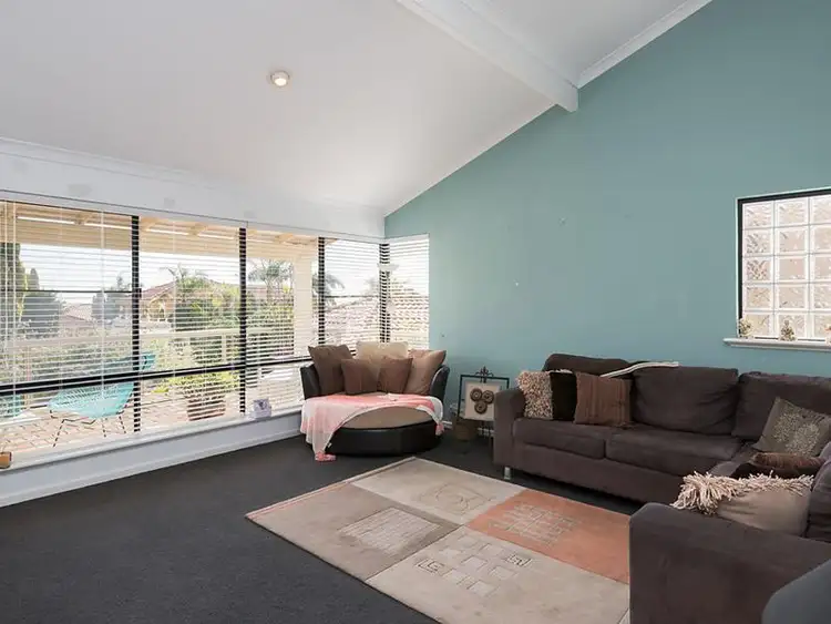 Fifth view of Homely house listing, 3 Bennetts Place, Sorrento WA 6020