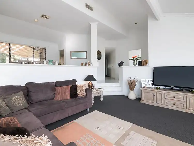 Sixth view of Homely house listing, 3 Bennetts Place, Sorrento WA 6020