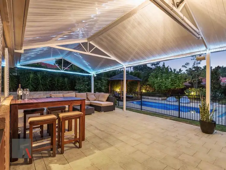 6 Moolanda  Boulevard, Kingsley WA 6026