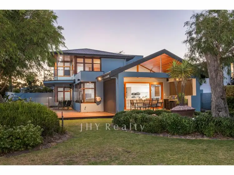 4 Geographe Bay Road, Dunsborough WA 6281