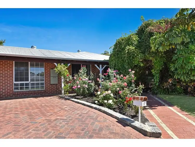 Second view of Homely house listing, 6 Whitton Court, Kingsley WA 6026