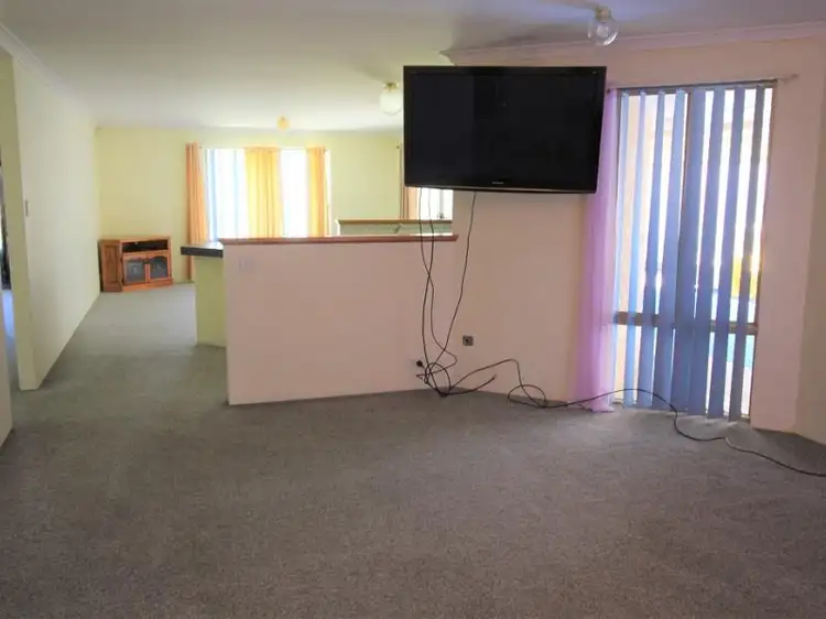 Second view of Homely house listing, 96 Dalrymple, Leda WA 6170