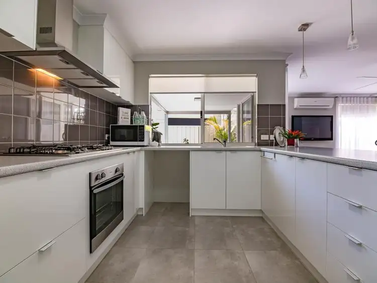 Sixth view of Homely house listing, 4B Cantwell Court, East Bunbury WA 6230