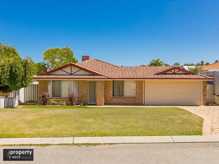 Main view of Homely house listing, 18 Fisherton Circuit, Kinross WA 6028