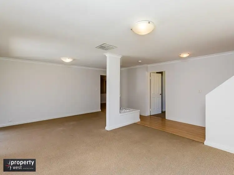 Fourth view of Homely house listing, 18 Fisherton Circuit, Kinross WA 6028