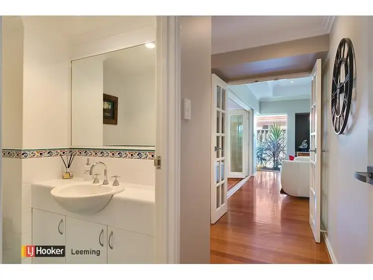 Fifth view of Homely house listing, 4 Carmody Court, Bull Creek WA 6149