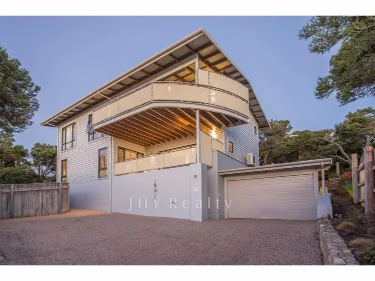 2/5 Elsegood Avenue, Yallingup WA 6282