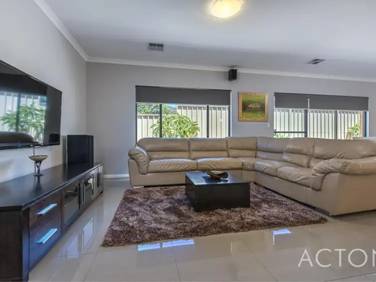 Seventh view of Homely house listing, 25 Mopsa Way, Coolbellup WA 6163