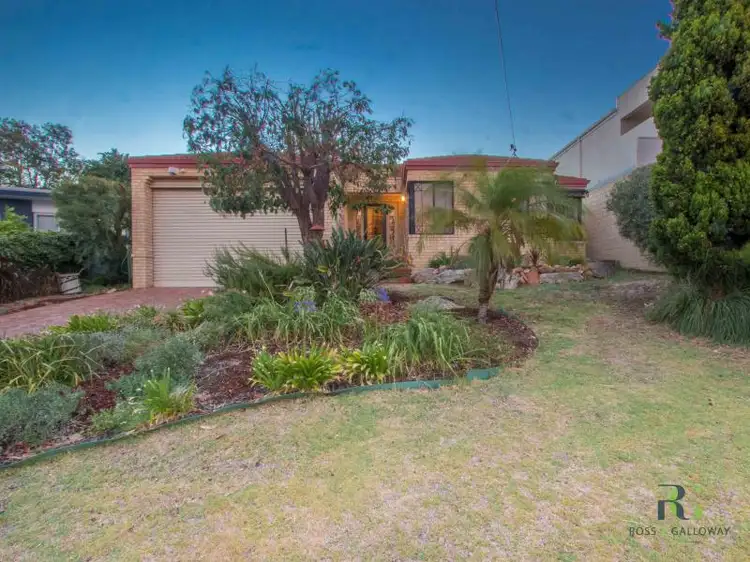 37A Money Road, Melville WA 6156