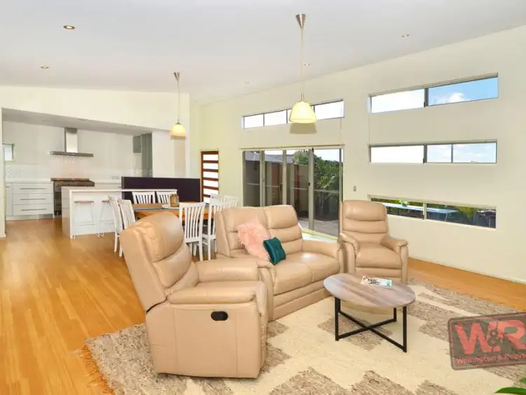 Seventh view of Homely house listing, 2 Grandis Way, Yakamia WA 6330