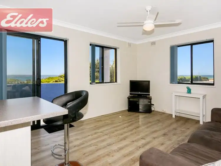Fourth view of Homely unit listing, U1/105 Ocean Dr, Bunbury WA 6230