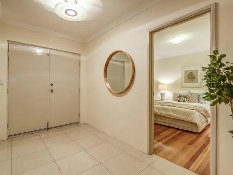 Fifth view of Homely house listing, 33 Riseley Street, Ardross WA 6153