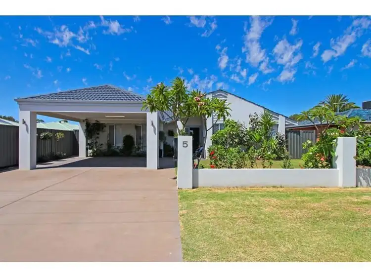 5 HAMERSLEY AVENUE, Morley WA 6062