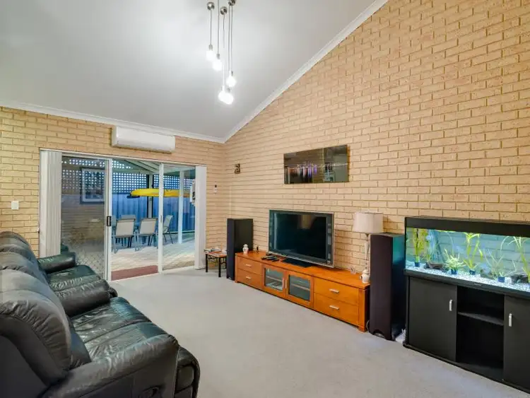 Sixth view of Homely house listing, 31 Bonnie Doon Gardens, Connolly WA 6027