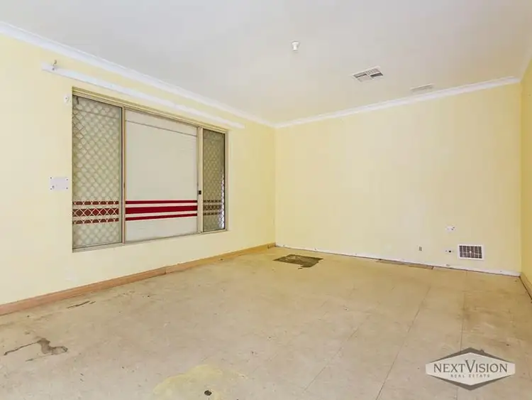 Fourth view of Homely house listing, 5 Plumridge Way, South Lake WA 6164