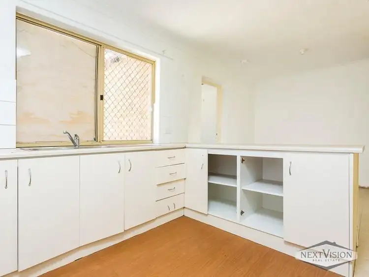 Sixth view of Homely house listing, 5 Plumridge Way, South Lake WA 6164