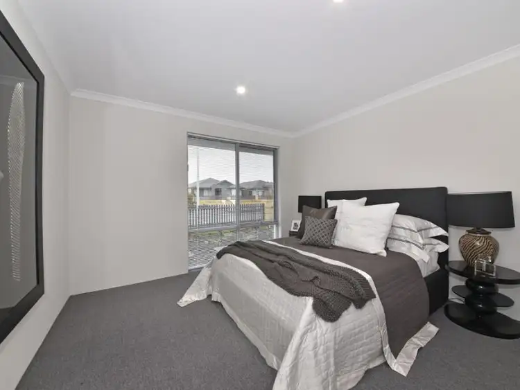 Seventh view of Homely house listing, 102 Piazza Link, Alkimos WA 6038