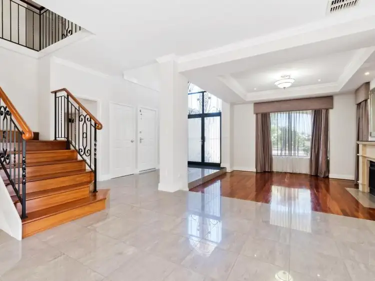 Fifth view of Homely house listing, 1 Stitfold Promenade, Salter Point WA 6152
