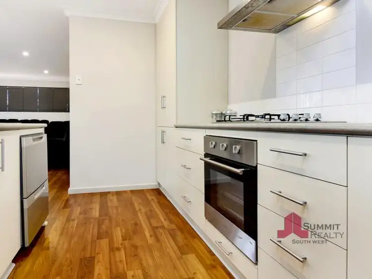 Fifth view of Homely unit listing, Unit 2/17 Moira Rd, Collie WA 6225