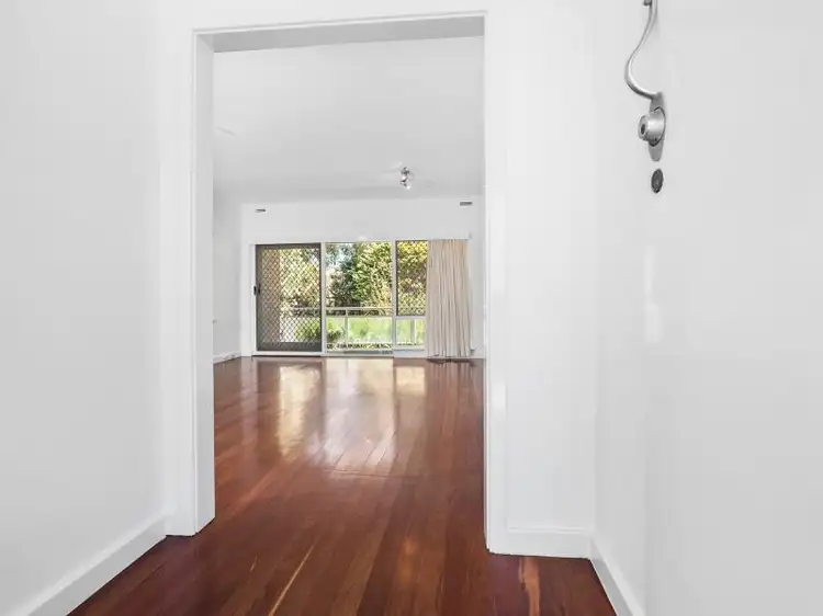 Sixth view of Homely villa listing, 2/59 Stockdale Crescent, Wembley Downs WA 6019