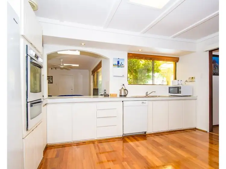 Seventh view of Homely house listing, 4 Meryll Place, Duncraig WA 6023