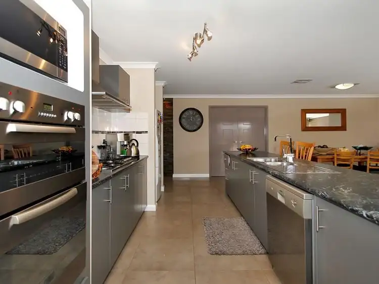 Sixth view of Homely house listing, 9 Arava Circle, Aveley WA 6069
