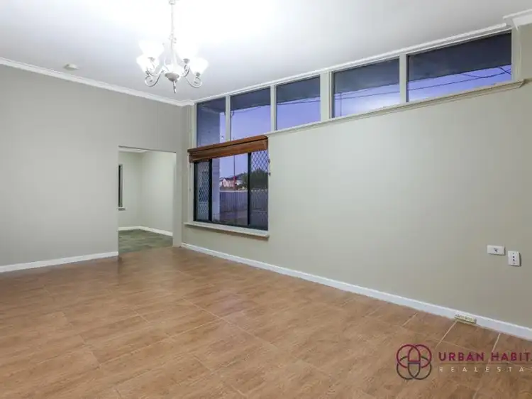 Fifth view of Homely house listing, 33 Orelia Avenue, Orelia WA 6167