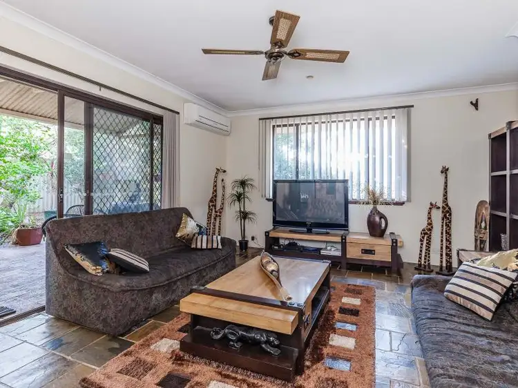 11 Foston Drive, Duncraig WA 6023