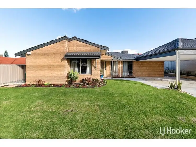 9 Merrifield Circle, Leeming WA 6149