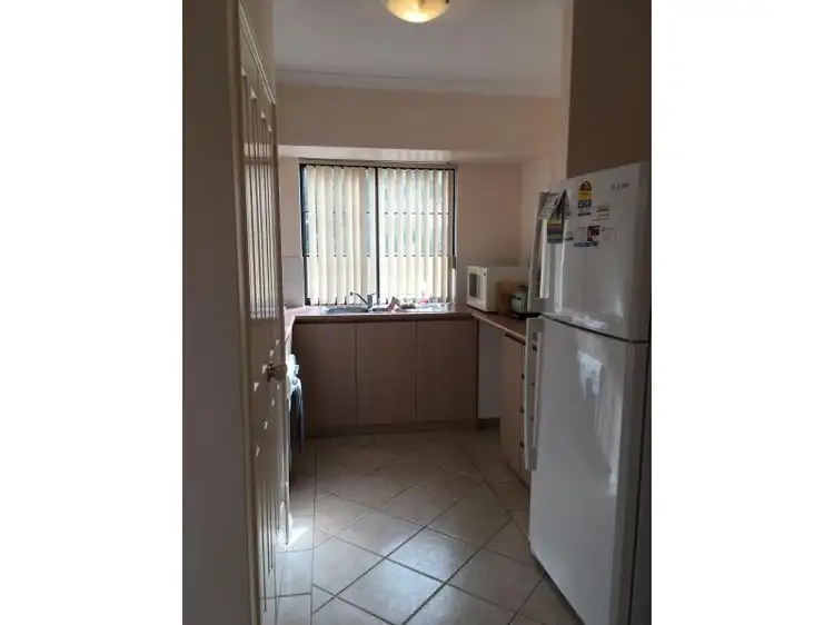 Fifth view of Homely semi-detached listing, 11 Becontree Way, Joondalup WA 6027