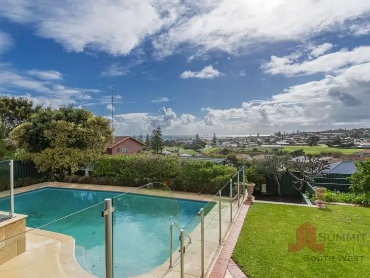 4 Elizabeth Crescent, South Bunbury WA 6230