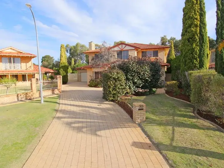 30 Neesham Street, Booragoon WA 6154