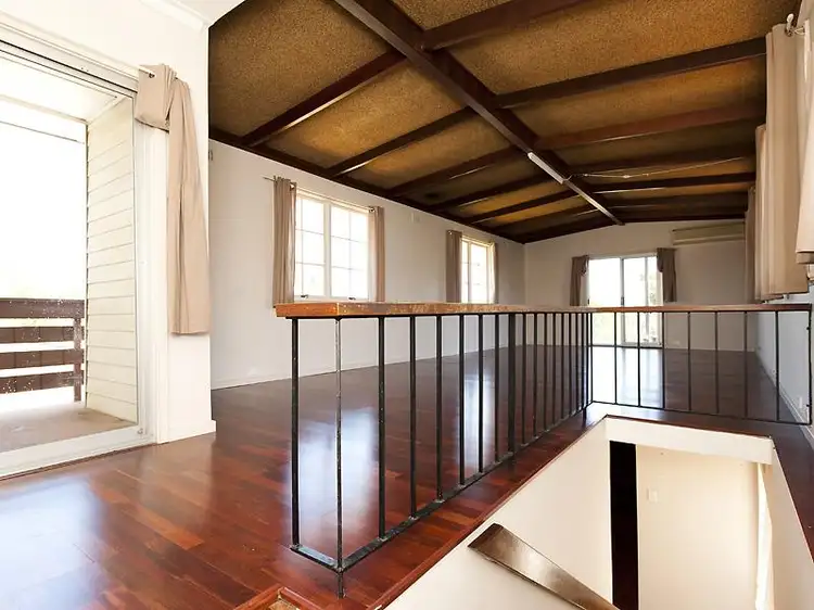 Fifth view of Homely house listing, 18 Cowper Road, Sorrento WA 6020