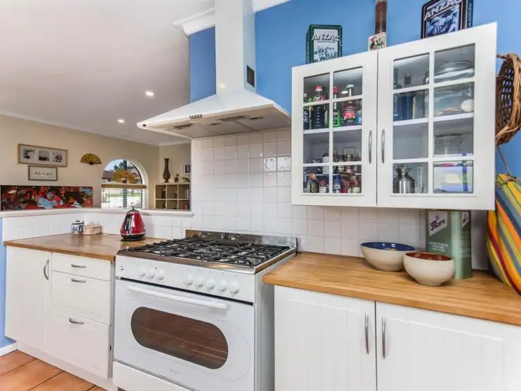 Seventh view of Homely house listing, 52 Norland Way, Spearwood WA 6163