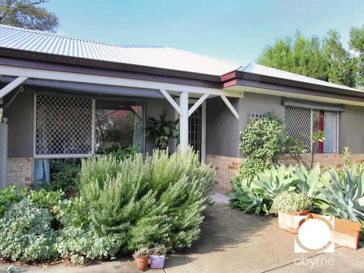 37A Nicholas Crescent, Hilton WA 6163
