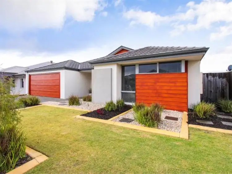 Second view of Homely house listing, 8 Powlett Link, Ellenbrook WA 6069