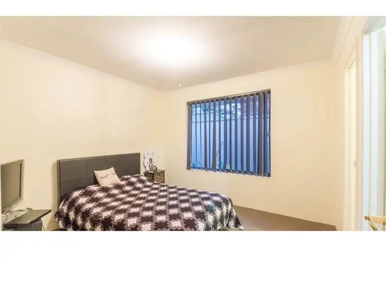 Sixth view of Homely unit listing, 201a Ravenswood Drive, Westminster WA 6061