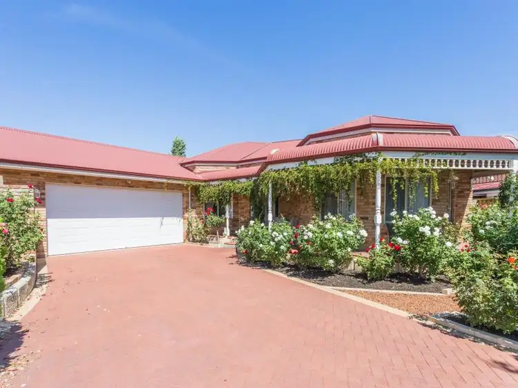 23 Golden Ash Gardens, Helena Valley WA 6056