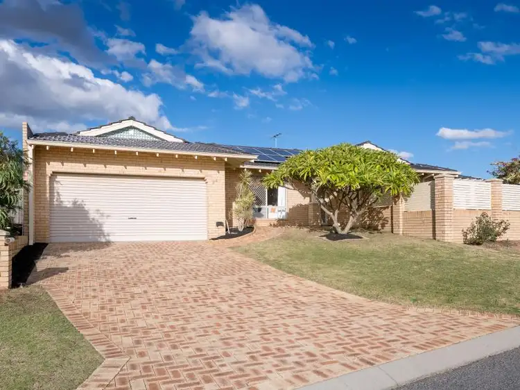 a/3 Larkfield Vista, Woodvale WA 6026