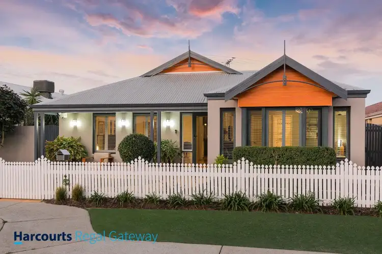 8 Serene Bend, Atwell WA 6164