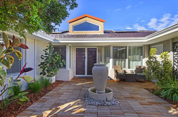 14 Orwell Crescent, Woodvale WA 6026