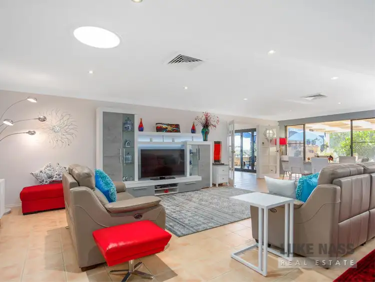 Second view of Homely house listing, 8 Rise Court, Mount Richon WA 6112
