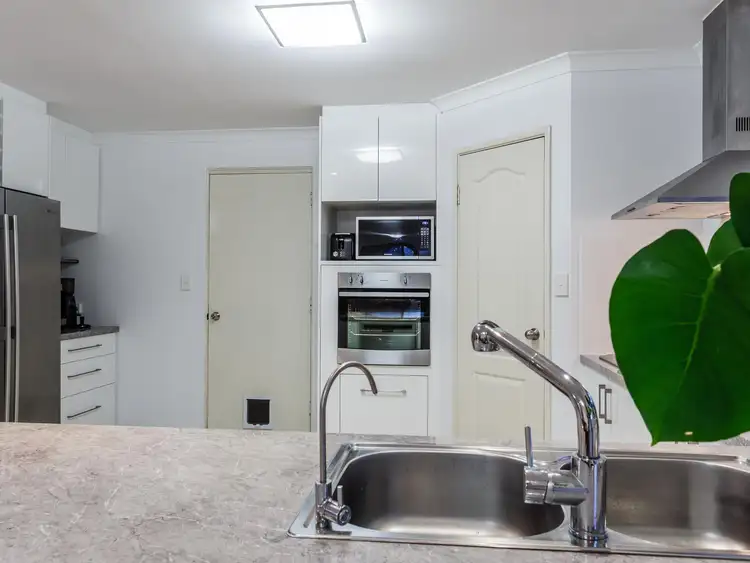 Sixth view of Homely house listing, 52 Chivalry Way, Atwell WA 6164