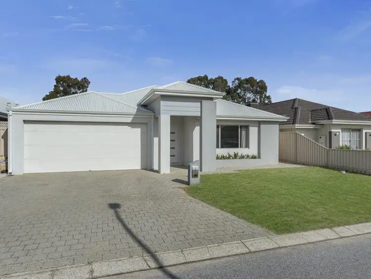 Third view of Homely house listing, 5 Scarpview Place, East Cannington WA 6107
