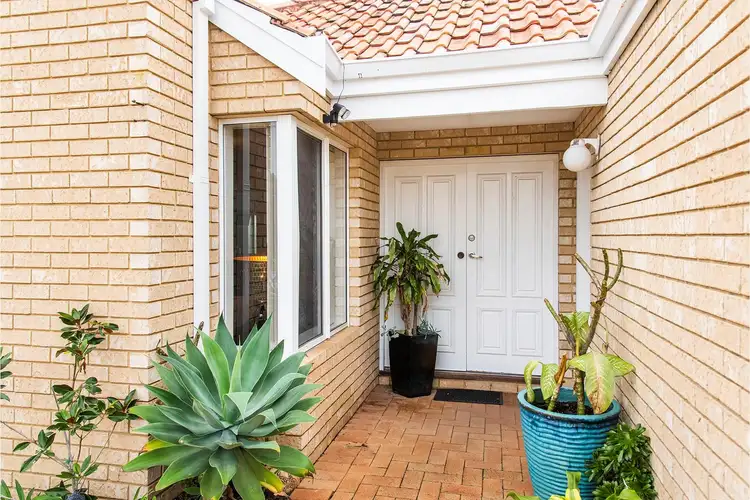 Second view of Homely house listing, 46 Lakefront Circle, The Vines WA 6069