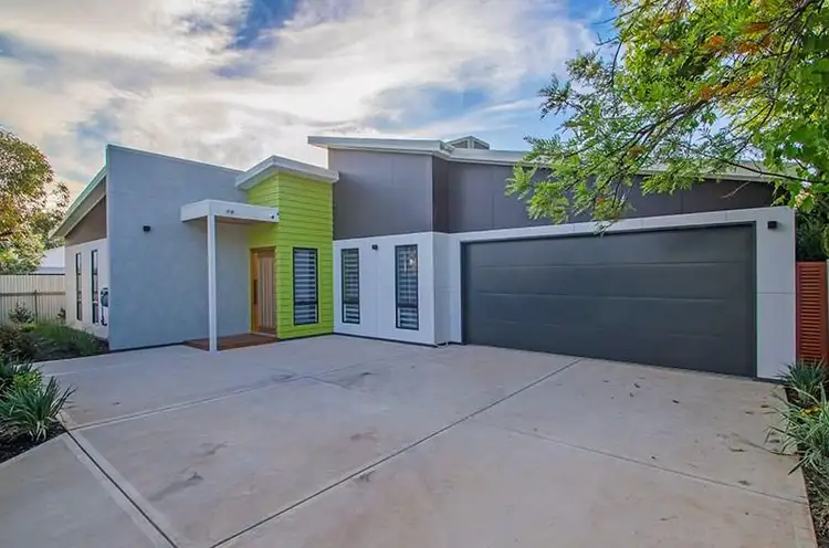 80a Addis Street, Lamington WA 6430