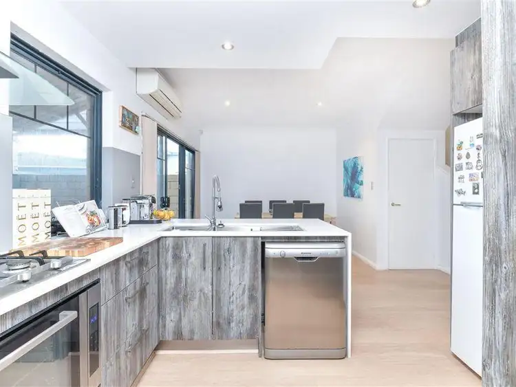 Seventh view of Homely house listing, 6/5-7 Harrison Street, Rockingham WA 6168