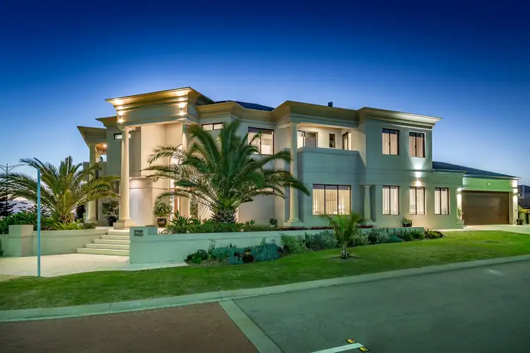 42 O'Mara Boulevard, Iluka WA 6028