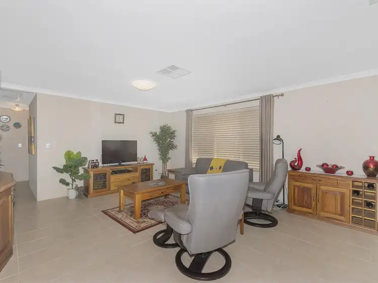 16 Boys Road, Pinjarra WA 6208