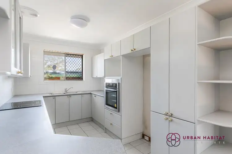 Fifth view of Homely house listing, 5 Worrall Court, Orelia WA 6167